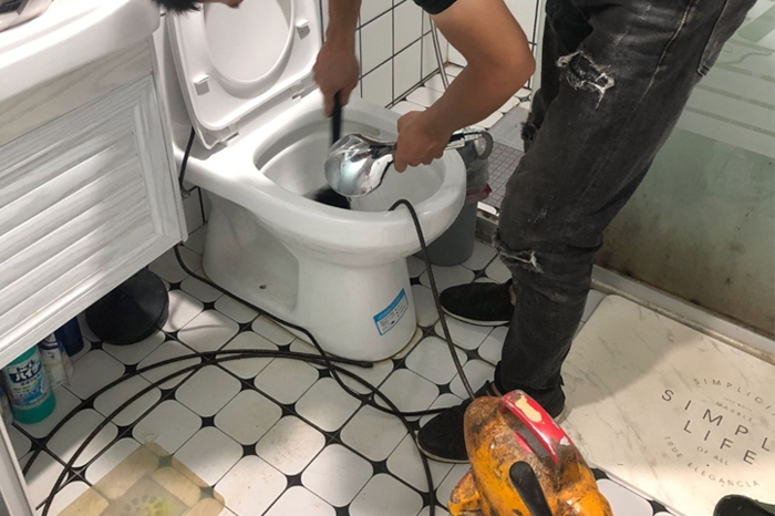 文圣疏通下水道