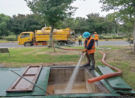 文圣化油池清理